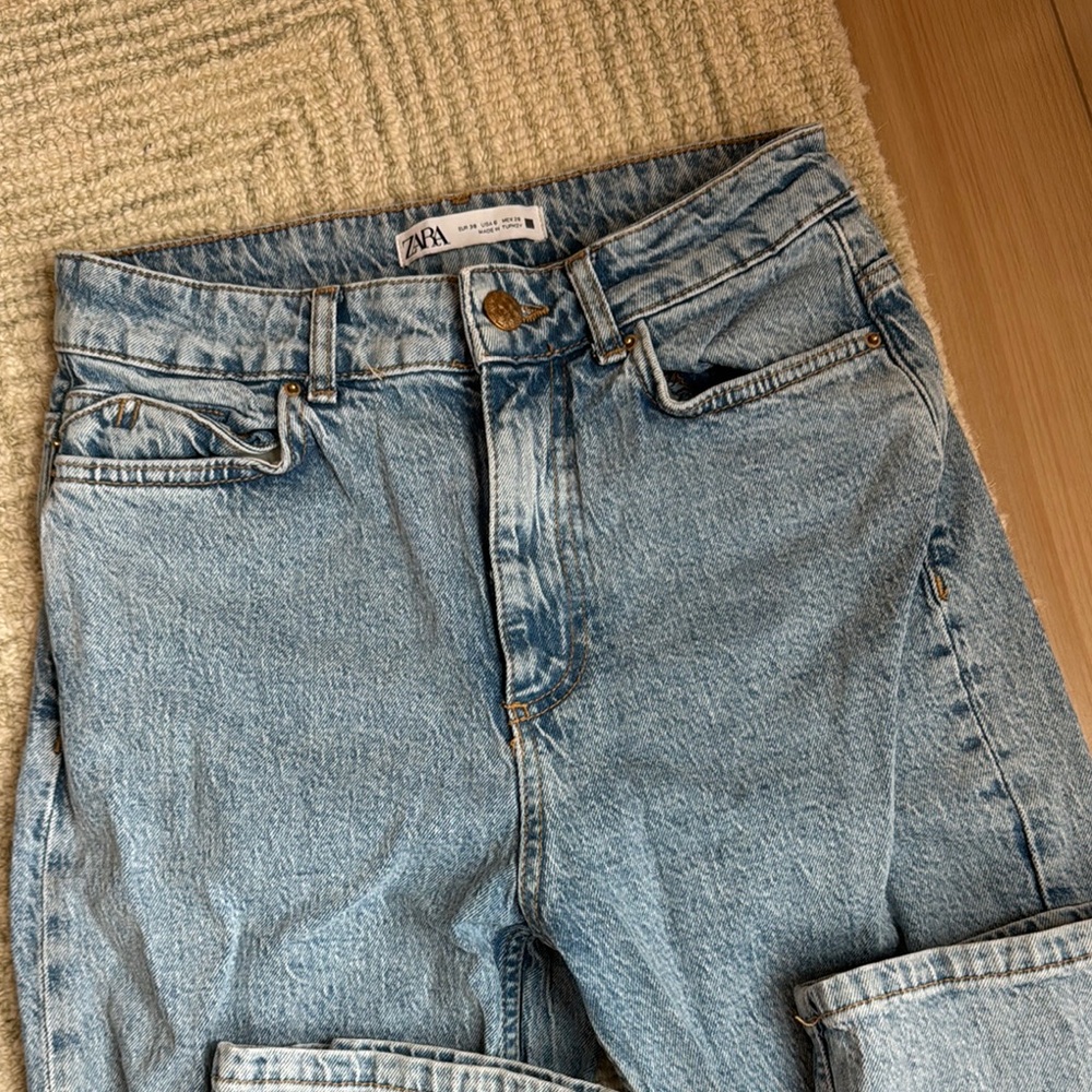 Zara Women's Blue Jeans straight leg